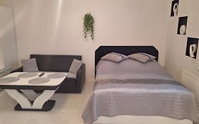 Apartament Domi